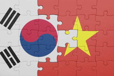 Vietnam 'ın renkli ulusal bayrağı ve Güney Kore bayrağının bulmacası. konsept