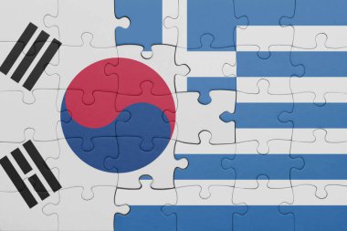 Güney Kore bayrağı ve Yunan bayrağının rengarenk yapbozu. konsept