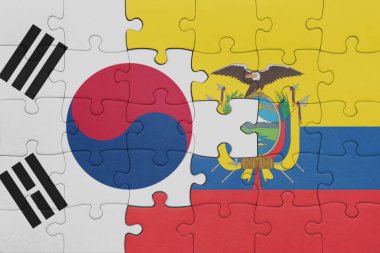 Ekvador 'un renkli ulusal bayrağı ve Güney Kore bayrağının bulmacası. konsept