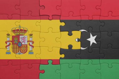 Libya 'nın renkli ulusal bayrağı ve İspanya bayrağı ile bulmaca. konsept
