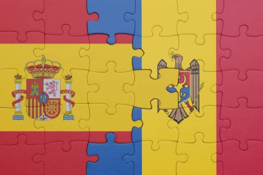 Moldova 'nın renkli ulusal bayrağı ve İspanya bayrağının bulmacası. konsept