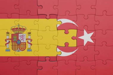 Hindi ve İspanya bayrağının renkli ulusal bayrağıyla bulmaca. konsept