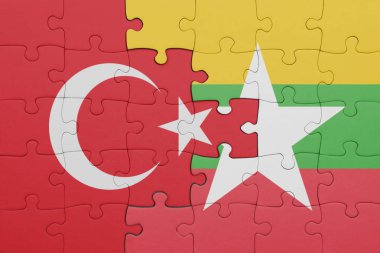 Myanmar 'ın renkli ulusal bayrağı ve hindi bayrağı. konsept