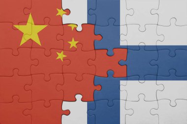 Finlandiya ve Çin bayrağının renkli ulusal bayrağıyla bulmaca. konsept