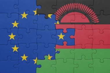 Malawi 'nin renkli ulusal bayrağı ve Avrupa Birliği bayrağı bulmacası. konsept