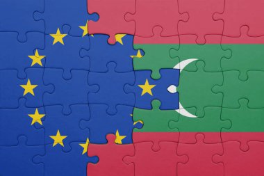 Maldivler ve Avrupa Birliği bayrağının renkli ulusal bayrağıyla ilgili bulmacalar. konsept