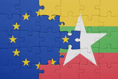 Myanmar 'ın renkli ulusal bayrağı ve Avrupa Birliği bayrağı bulmacası. konsept