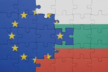 İspanya 'nın renkli ulusal bayrağı ve Avrupa Birliği bayrağının bulmacası. konsept