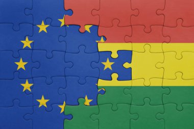 Bolivya 'nın renkli ulusal bayrağı ve Avrupa Birliği bayrağı bulmacası. konsept