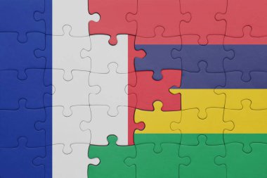 Mauritius 'un renkli ulusal bayrağı ve Fransa bayrağı. konsept