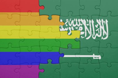 Suudi Arabistan 'ın renkli ulusal bayrağı ve gökkuşağı gay gurur bayrağı. konsept