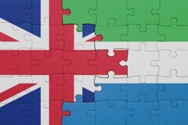 Sierra Leone ve Büyük Britanya bayrağının renkli ulusal bayrağıyla bulmaca. konsept