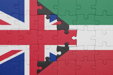 Kuveyt 'in renkli ulusal bayrağı ve Büyük Britanya bayrağı ile bulmaca. konsept