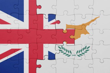 Siyananın renkli ulusal bayrağı ve Büyük Britanya bayrağı ile bulmaca. konsept