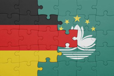 Macau 'nun renkli ulusal bayrağı ve Almanya bayrağı ile bulmaca. konsept