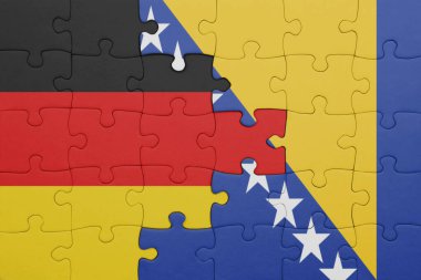 Bosna, Herzegovina ve Almanya bayrağının renkli ulusal bayrağıyla bulmaca. konsept