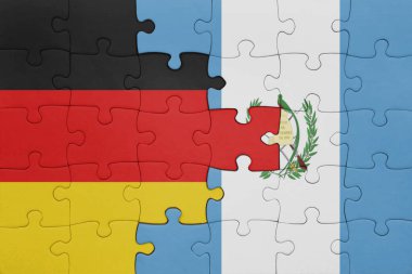 Guatemala 'nın renkli ulusal bayrağı ve Almanya bayrağı. konsept