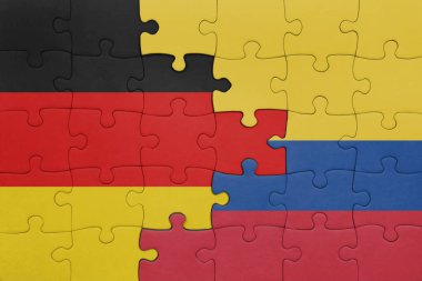 Kolombiya 'nın renkli ulusal bayrağı ve Almanya bayrağı. konsept