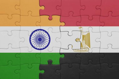 Mısırın renkli ulusal bayrağı ve Hindistan bayrağının bulmacası. konsept