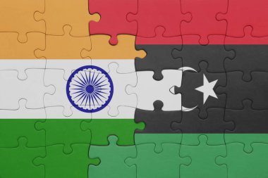 Libya 'nın renkli ulusal bayrağı ve Hindistan bayrağı bulmacası. konsept