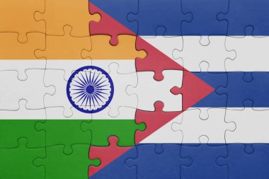 Küba ve Hindistan bayrağının renkli ulusal bayrağıyla bulmaca. konsept