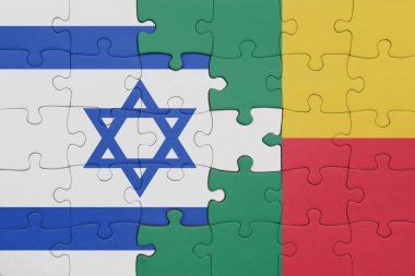 İsrail 'in renkli ulusal bayrağı ve Benin bayrağının bulmacası. konsept