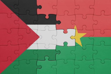 Burkina faso 'nun renkli ulusal bayrağı ve Filistin bayrağının bulmacası. konsept