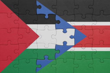 Güney Sudan 'ın renkli ulusal bayrağı ve Filistin bayrağının bulmacası. konsept