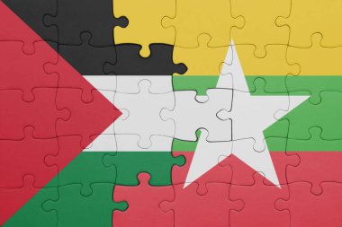 Myanmar 'ın renkli ulusal bayrağı ve Filistin bayrağı. konsept