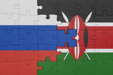Kenya 'nın renkli ulusal bayrağı ve Rusya bayrağı ile bulmaca. konsept