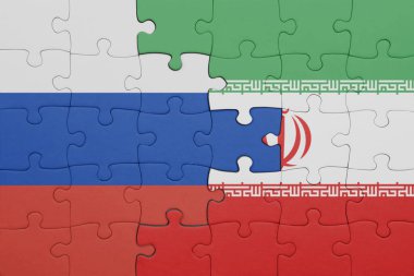 İran 'ın renkli ulusal bayrağı ve Rusya' nın bayrağıyla ilgili bulmacalar. konsept