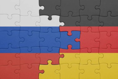 Almanya 'nın renkli ulusal bayrağı ve Rusya bayrağıyla ilgili bulmacalar. konsept
