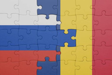 Romanya 'nın renkli ulusal bayrağı ve Rusya bayrağıyla ilgili bulmacalar. konsept