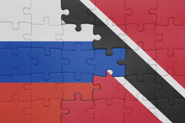 Trinidad, Tobago ve Rusya bayrağının renkli ulusal bayrağıyla bulmaca. konsept