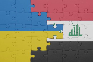 Irak 'ın renkli ulusal bayrağı ve Ukrayna bayrağı. konsept