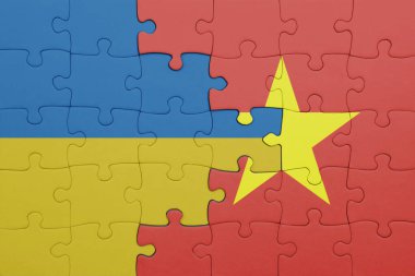 Vietnam 'ın renkli ulusal bayrağı ve Ukrayna bayrağı. konsept