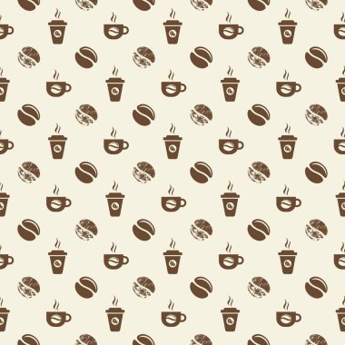 Kahve çekirdekleri ve fincanlarla beyaz, pürüzsüz bir arka plan.