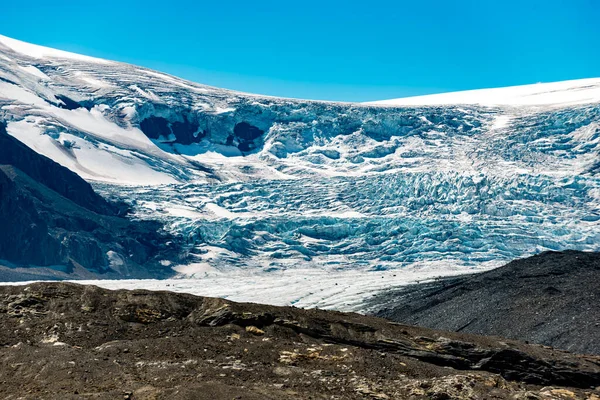 Athabasca Glacier Som Ligger Kanadas Klippiga Bergen Ett Magnifikt Iskallt — Stockfoto