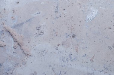 Rengin açık tonlarında eski bir duvar