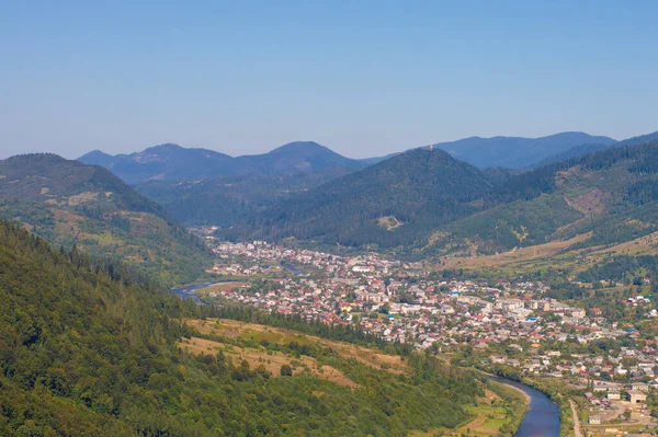 stock image Village in a mountainous area along the river