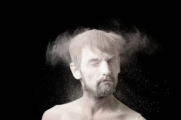 Πορτρέτο Ενός Άντρα Λευκή Σκόνη — Φωτογραφία Αρχείου