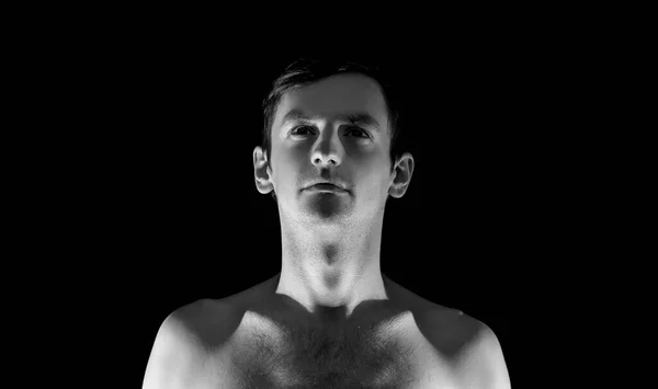 Zwart Wit Portret Van Een Man Dramatische Verlichting — Stockfoto