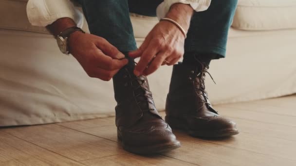 Close Legs Man Putting Casual Boots Tying Shoelaces — Stock Video