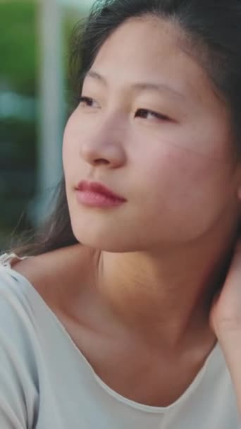Close Pensive Young Woman Looking Away — Stock Video