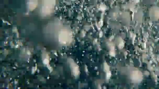 Воздушные Пузырьки Блики Вечернего Солнца Поверхности Воды Закате Водой Выстрел — стоковое видео