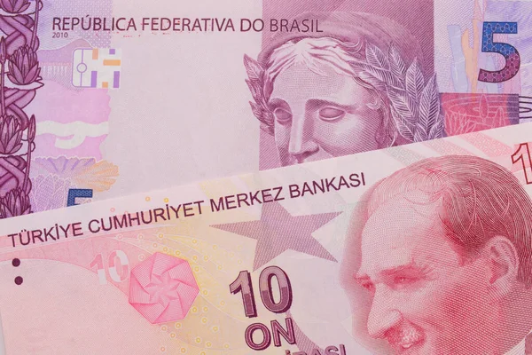 Makro Obraz Różowego Fioletowego Pięć Prawdziwego Banknotu Brazylii Połączeniu Czerwonym — Zdjęcie stockowe