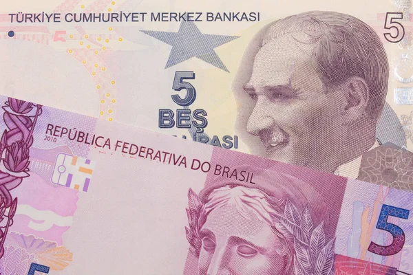Макро Изображение Розовой Фиолетовой Банкнот Бразилии Паре Фиолетовой Банкнотой Пять — стоковое фото