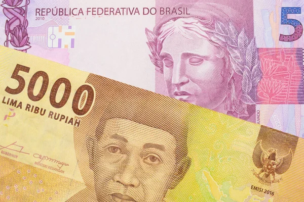 Sebuah Gambar Makro Dari Uang Kertas Lima Bank Merah Muda — Stok Foto