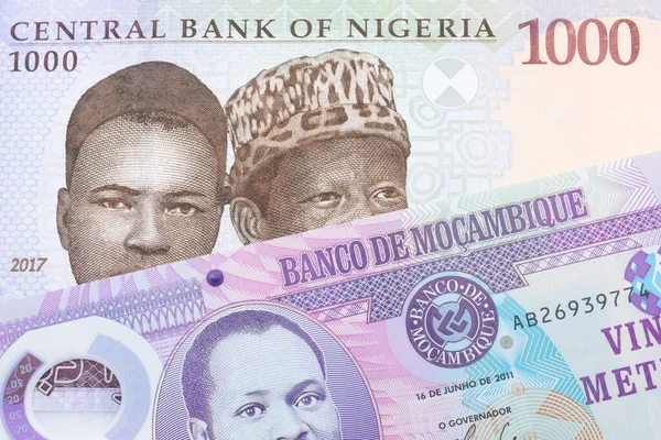 Makroobraz Niebieskiego Fioletowego Zielonego Tysiąca Banknotów Naira Nigerii Połączony Fioletową — Zdjęcie stockowe