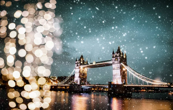 Christmas Lights Snow London Tower Bridge Night — Stock Photo, Image